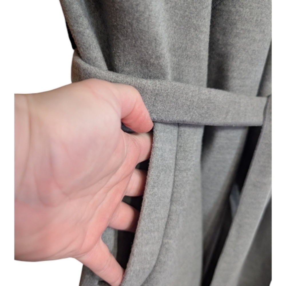 Le Château Light Grey Waterfall Wrap Coat – Made in Canada Size L - Picture 5 of 10
